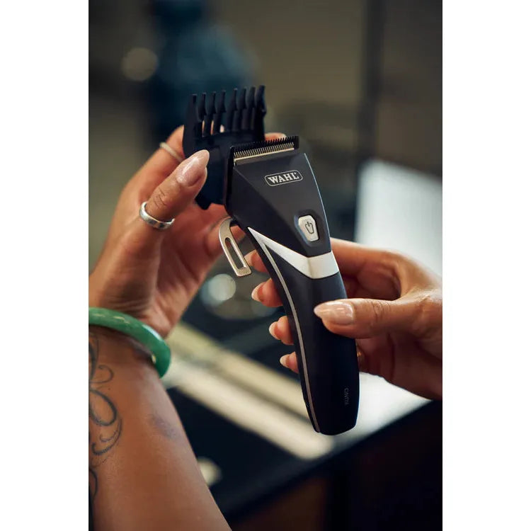 Wahl 3026364 Professional Kuno Cordless Clipper Ergonomic Grip